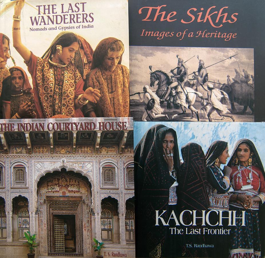 Haveli Hauz Khas Bed & Breakfast Yeni Delhi Dış mekan fotoğraf